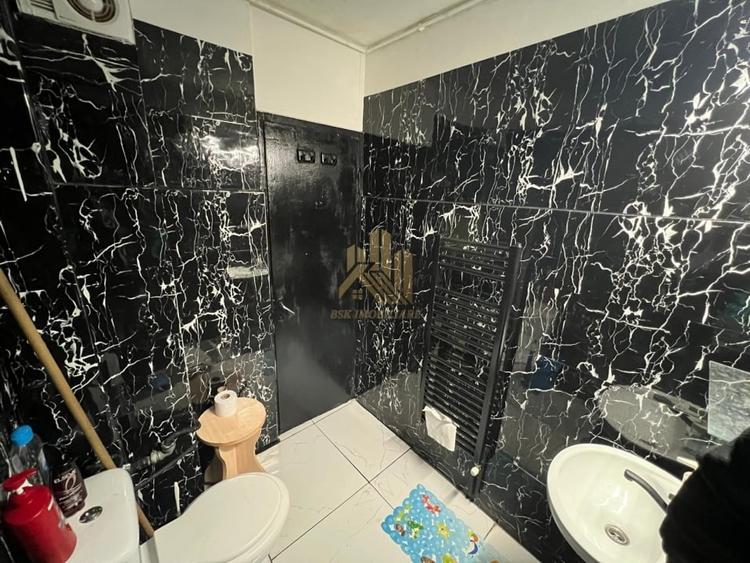 Apartament cu 4 camere decomandat, mobilat în Bartolomeu
