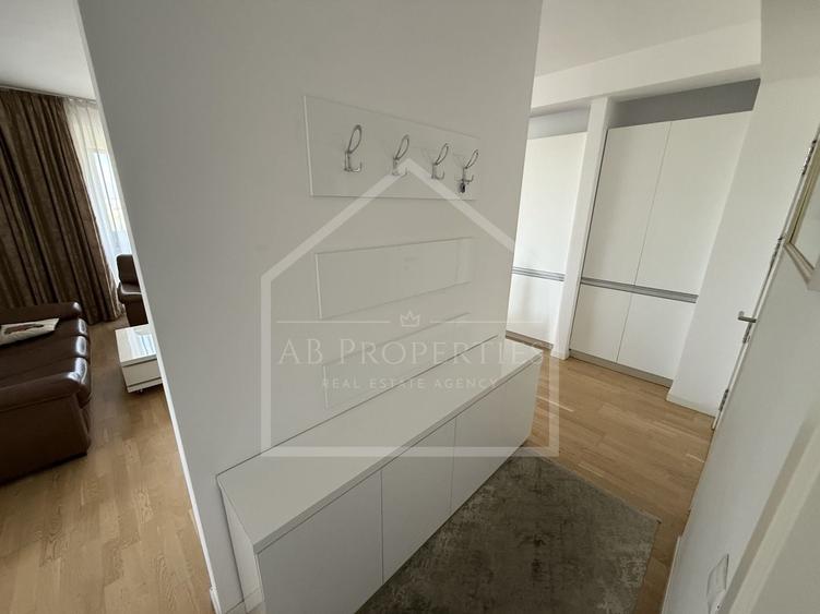 Apartament cu 3 camere decomandat, mobilat în Aviației