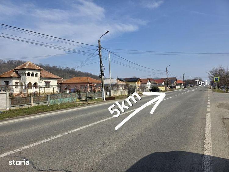 Teren de 850 mp, în Bălești