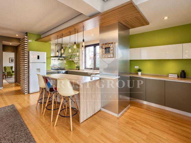 Apartament cu 4 camere decomandat, mobilat în Herăstrău