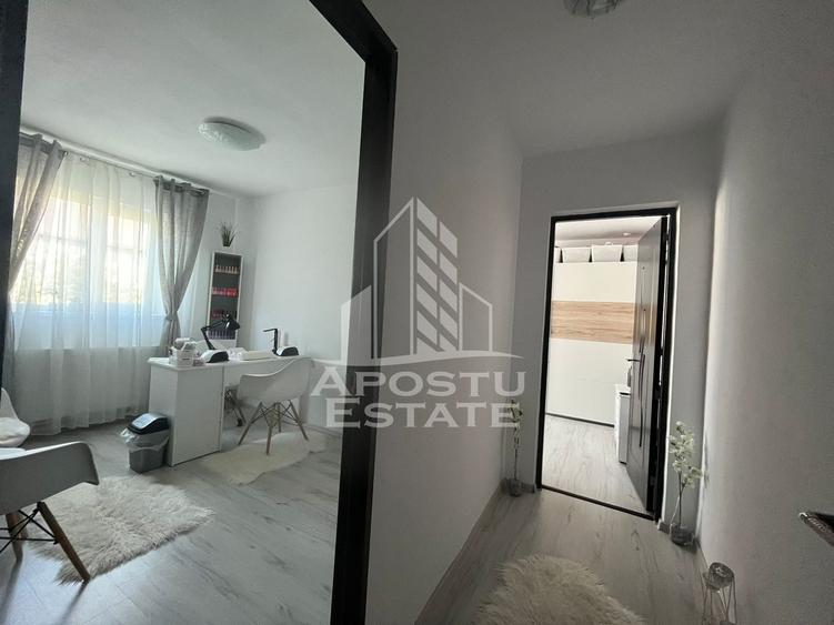 Apartament cu 3 camere, semidecomandat, renovat,  Spitalul Judetean - 11