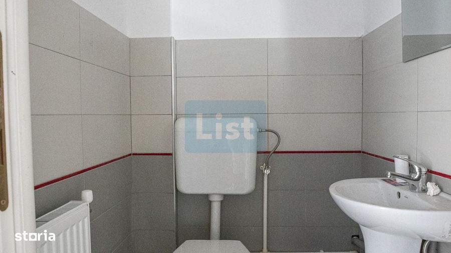Spațiu comercial, de 600 mp, în Moniom