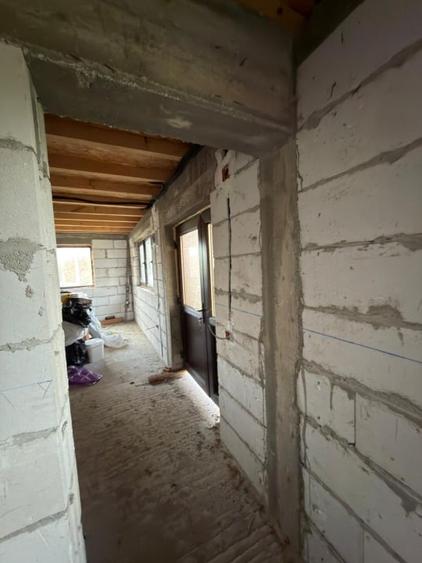 Casă individuală cu 3 camere cu Teren 3181 Mp în Luica