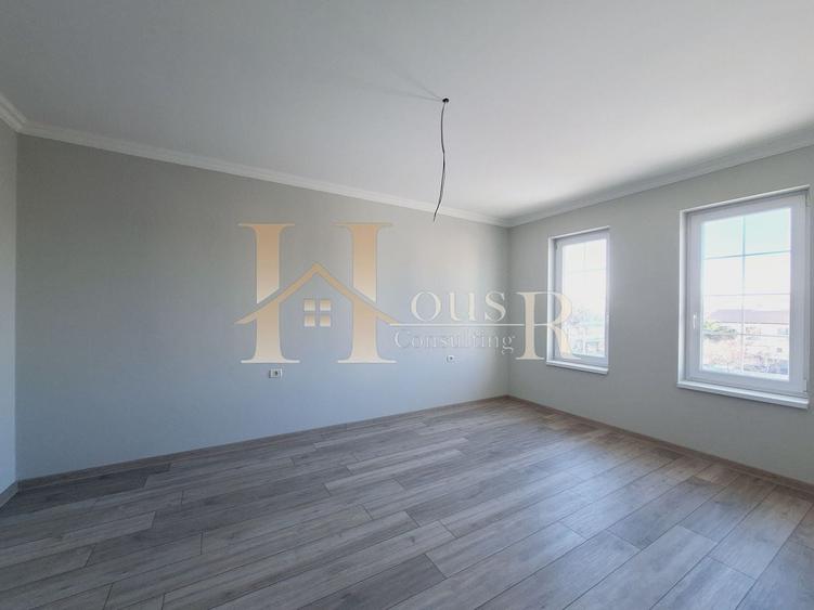 Apartament cu 2 camere decomandat în Girocului