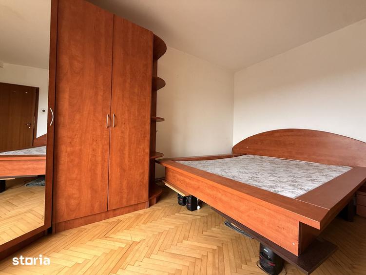 Apartament cu 3 camere decomandat în Elisabetin