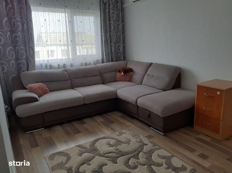 Vand apartament 2 camere mansarda - 1