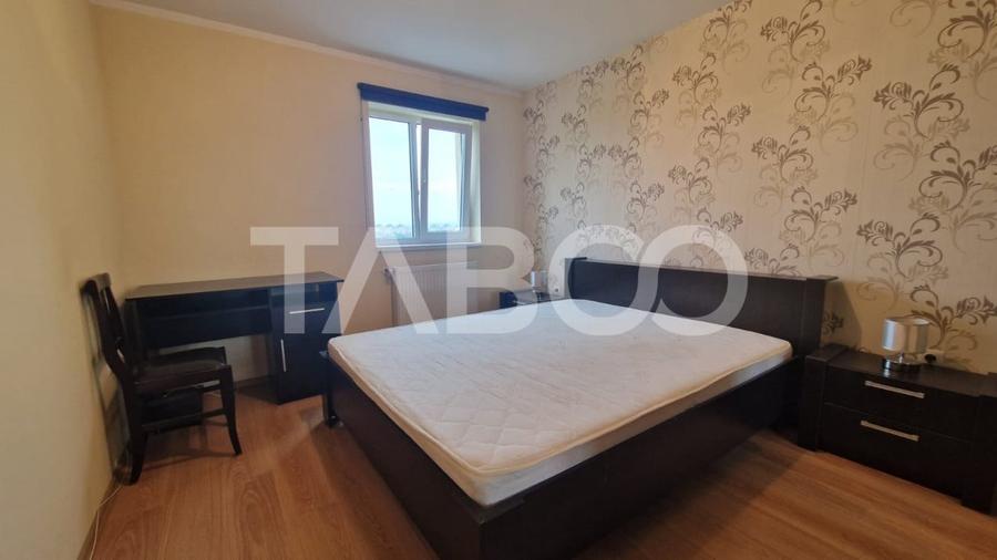 Apartament cu 4 camere semidecomandat în Ștrand