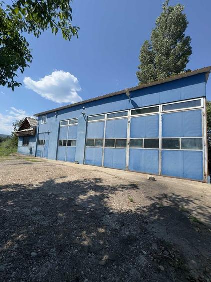 Spațiu comercial, de 212 mp, în Urechești