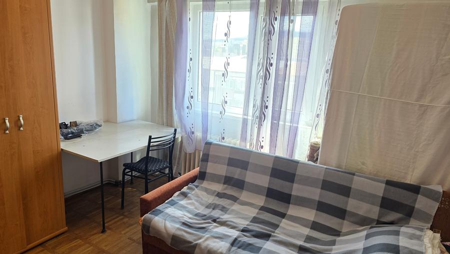 Apartament cu 3 camere decomandat în Zarand