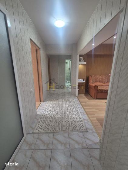 Apartament cu 4 camere, mobilat în Berceni