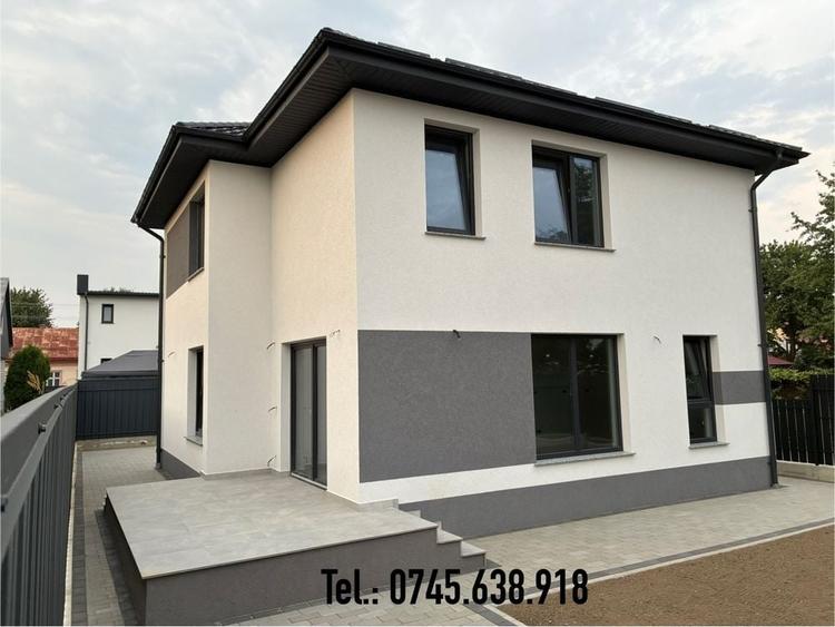Casă cu 4 camere cu Teren 250 Mp în Central