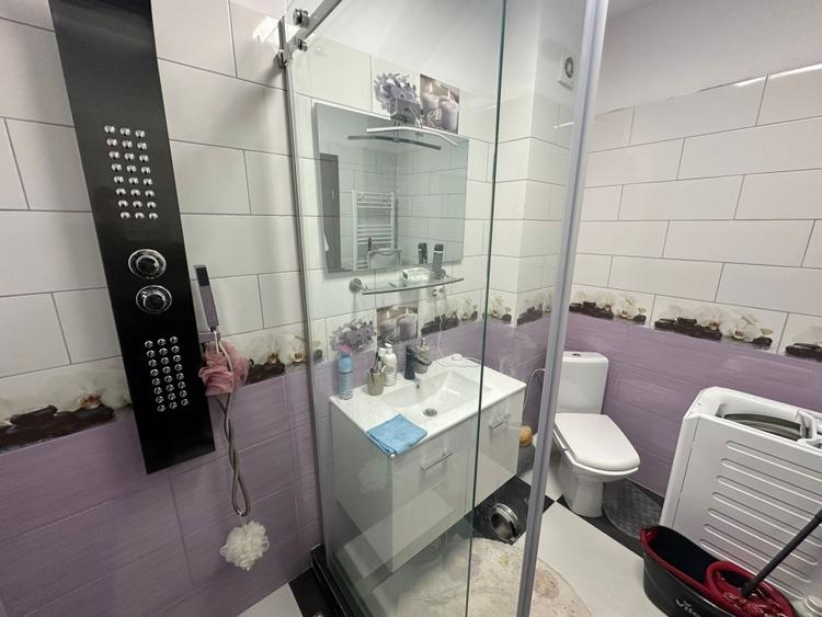 Apartament cu 2 camere decomandat, mobilat în Păcii