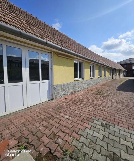 Spațiu comercial, de 220 mp, în Biharia