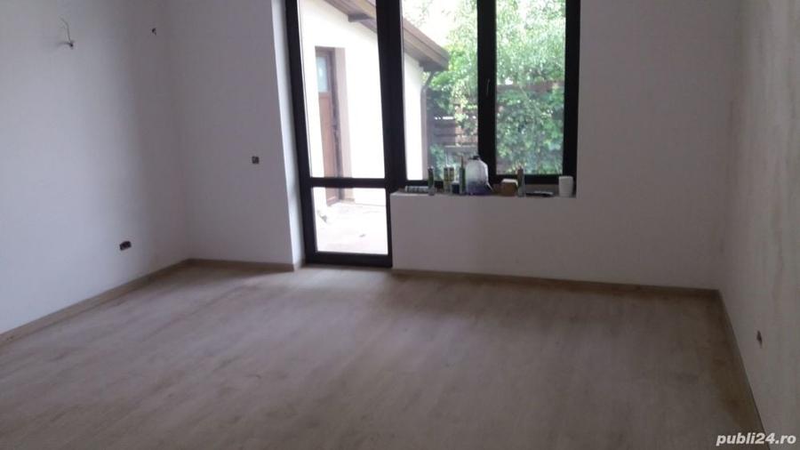 Casă cu 5 camere în Odăile