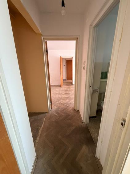 Apartament cu 2 camere semidecomandat în Lujerului