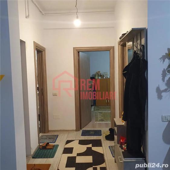 Apartament cu 2 camere decomandat în Fundeni