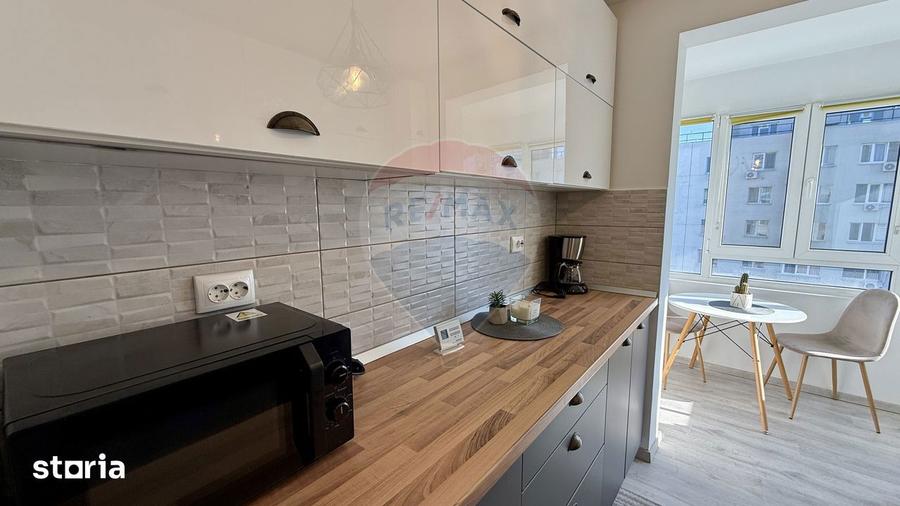 Apartament cu 3 camere decomandat, mobilat în Sălăjan