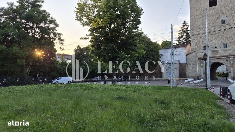 Spațiu comercial, în Ultracentral