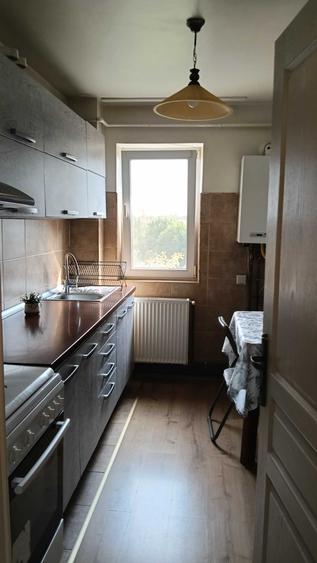 Apartament cu 2 camere nedecomandat în Gemenii