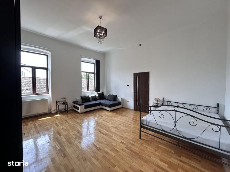 Apartament cu 2 camere decomandat în Central