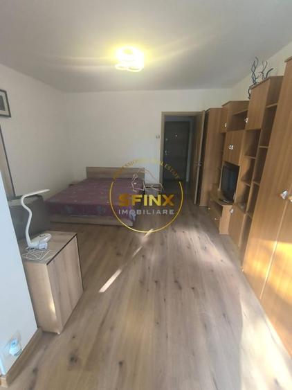 Garsonieră semidecomandată, mobilată în Titan