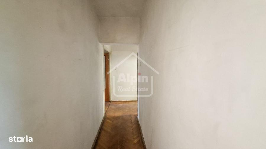 Apartament cu 3 camere decomandat în Blumăna