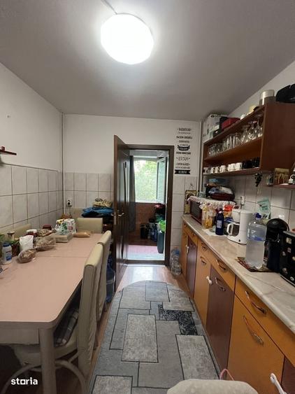Apartament cu 2 camere decomandat în Sărari