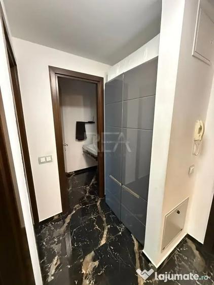 Apartament cu 2 camere decomandat în Văcăresti
