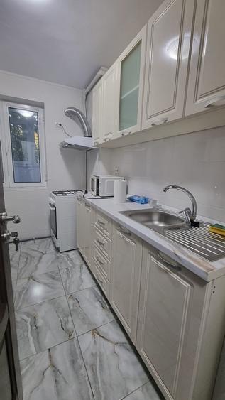 Apartament cu 2 camere semidecomandat în Cantemir