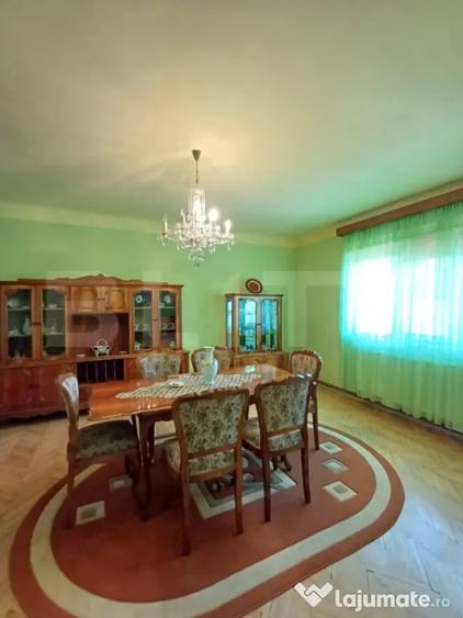 Casă cu 5 camere cu Teren 248 Mp în Turda