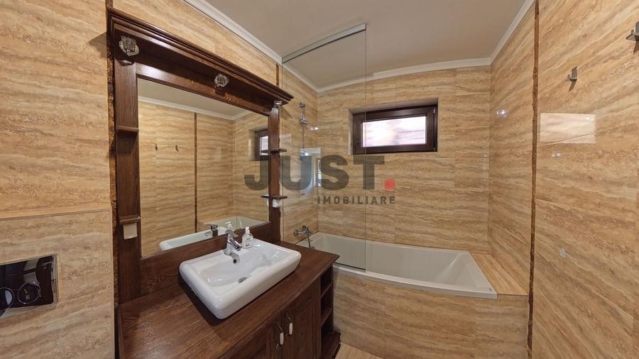 Apartament cu 2 camere decomandat în Europa