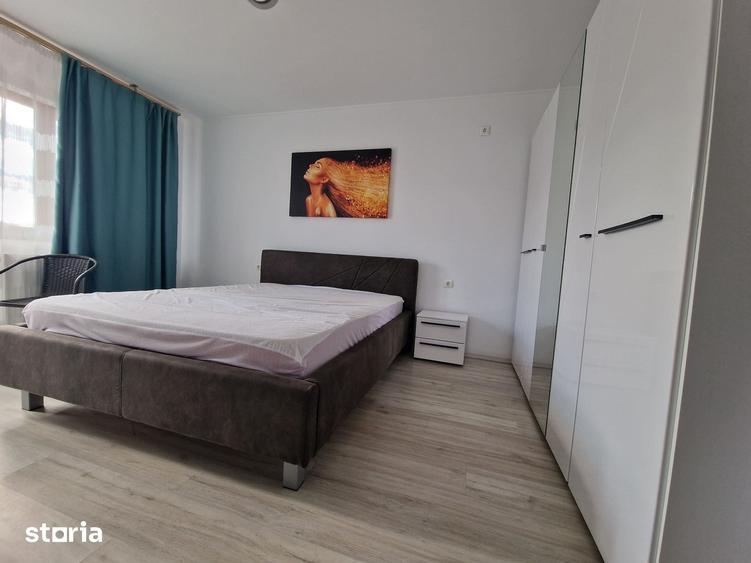 Casă cu 5 camere cu Teren 300 Mp în Central