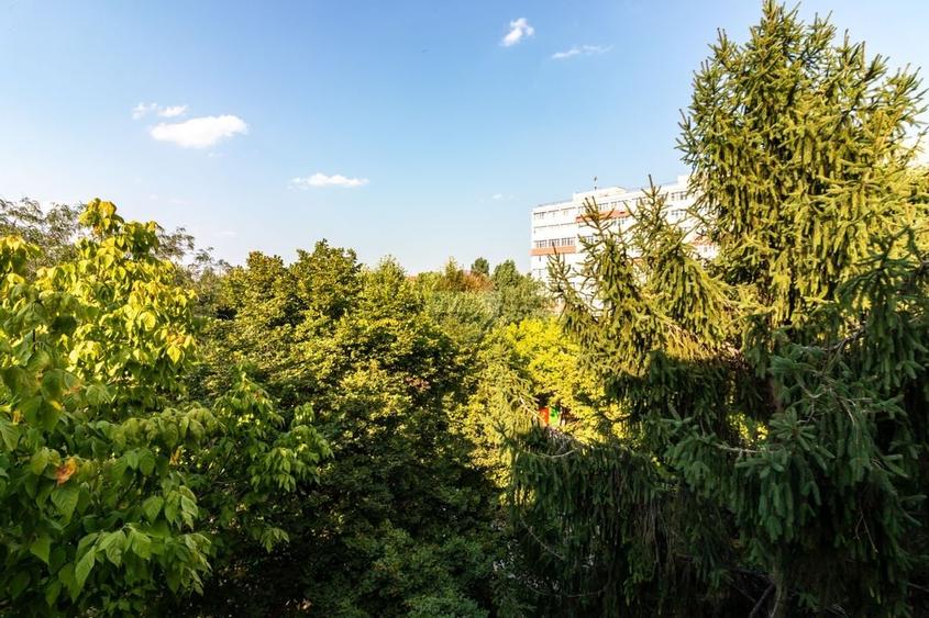 Apartament cu 2 camere decomandat, mobilat în P-ța Reșița
