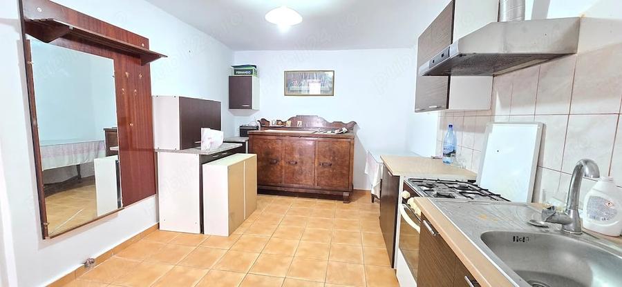 Apartament cu 2 camere decomandat în Independenței
