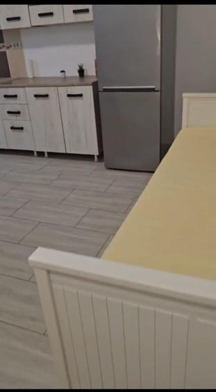 Apartament cu 2 camere decomandat în Girocului