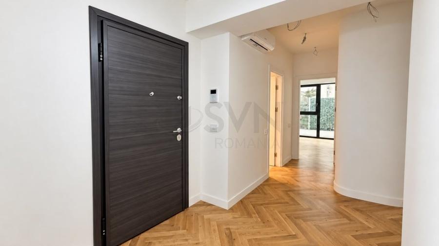 Apartament cu 3 camere decomandat în Herăstrău