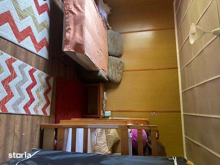 Casă cu 4 camere decomandat cu Teren 1500 Mp în Poiana