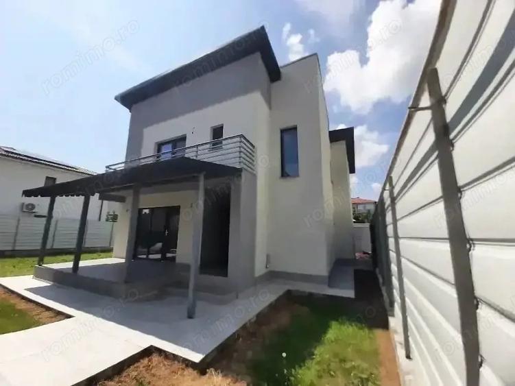 Casă cu Teren 400 Mp în Sud
