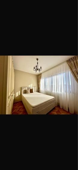 Apartament cu 4 camere decomandat în Dosu Bricii