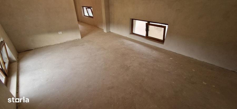 Casa de vanzare, 86 mp, zona Iancu Jianu - Olt - 13
