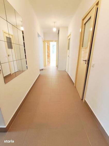 Apartament cu 4 camere în Central
