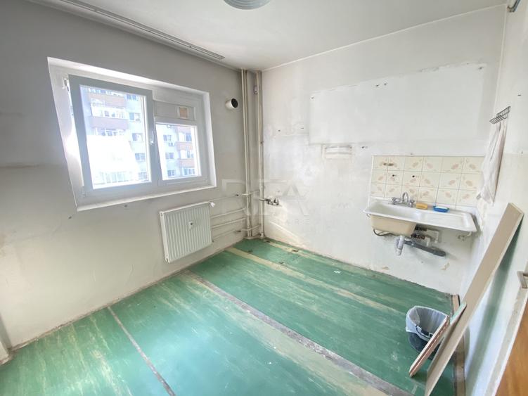 Apartament cu 2 camere semidecomandat în Mărgeanului