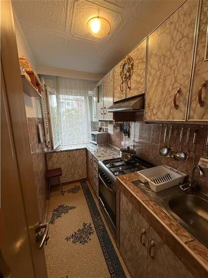 Apartament cu 2 camere semidecomandat în Km 4-5