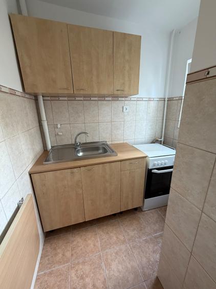 Garsonieră semidecomandată în Zorilor