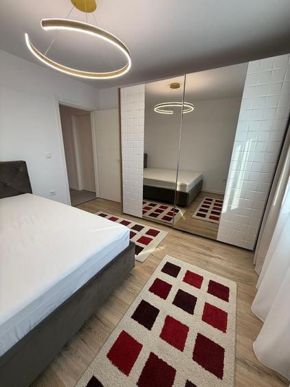 Apartament cu 3 camere decomandat în Brotăcei