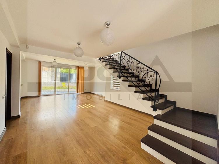Duplex cu 5 camere cu Canalizare în Europa