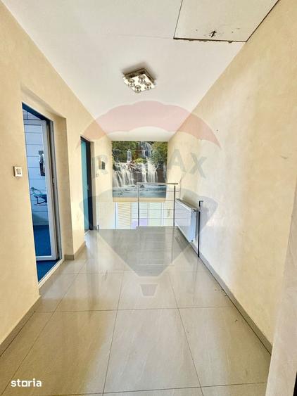 Casa / Vila cu 11 camere de vanzare Bulevardul Gheorghe Chi?u, Craiov - 4
