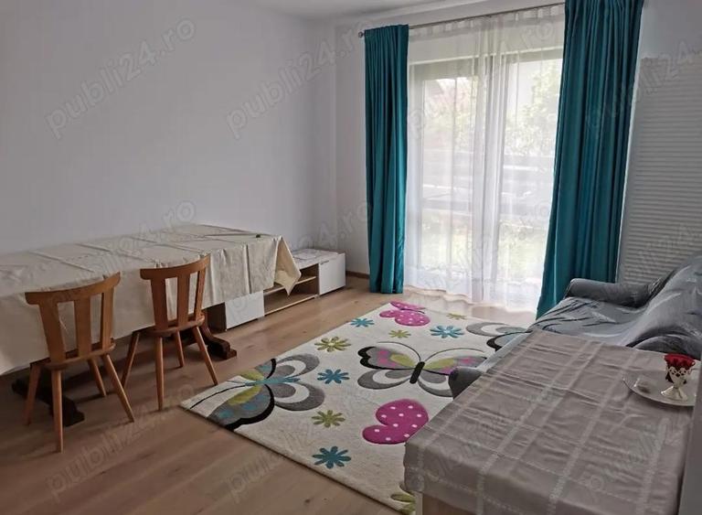 Apartament cu 2 camere decomandat în Păcurari