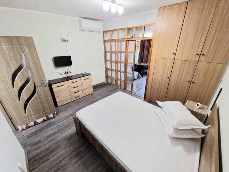 Proprietar inchiriez apartament o camera,central,Mazepa I, G-uri, mobilat si utilat - 5