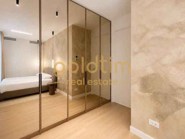 Apartament cu 4 camere decomandat în Aviatorilor
